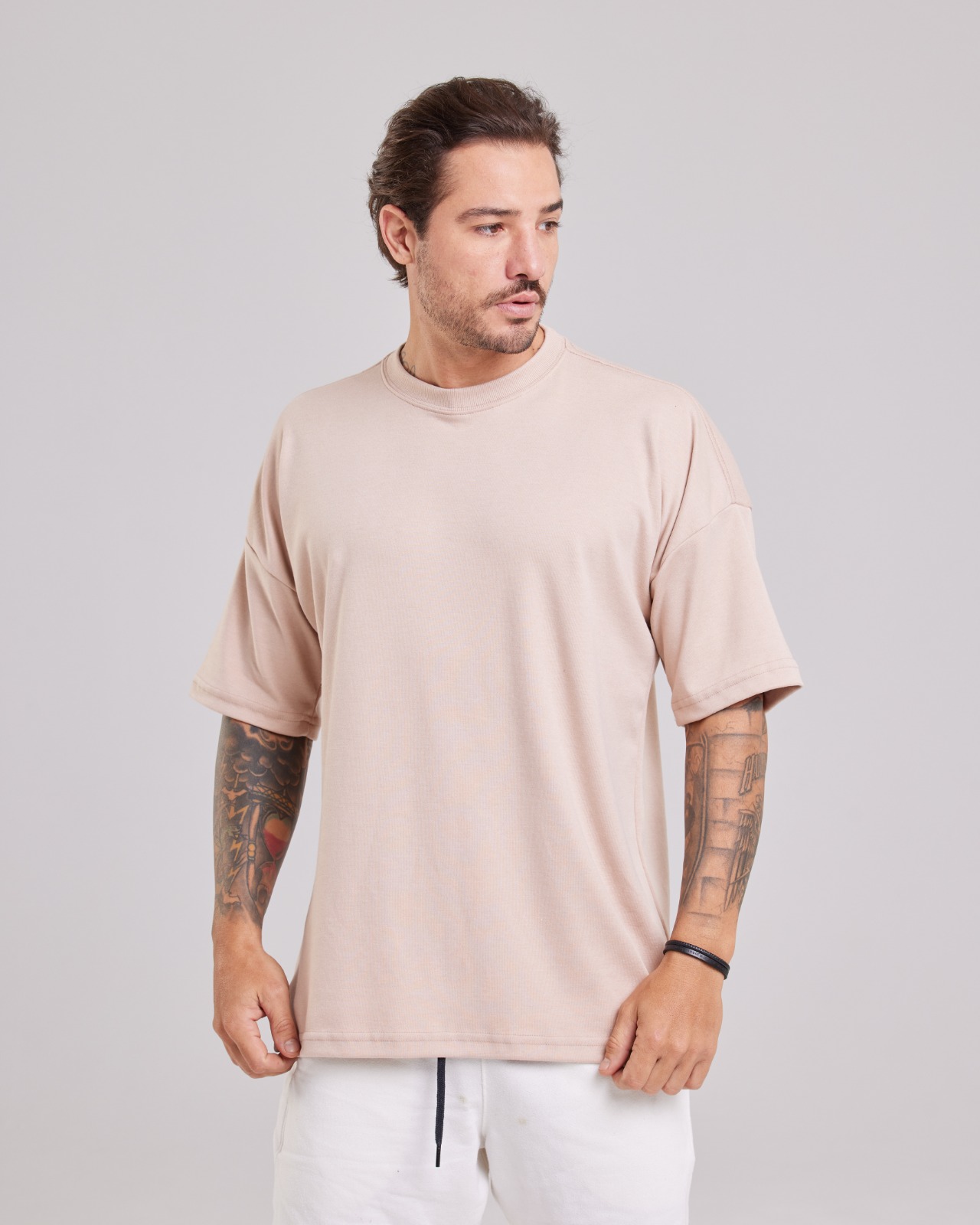 Camiseta Oversized Suedine Peruano Bege — Lunfe Têxtil — foto 6