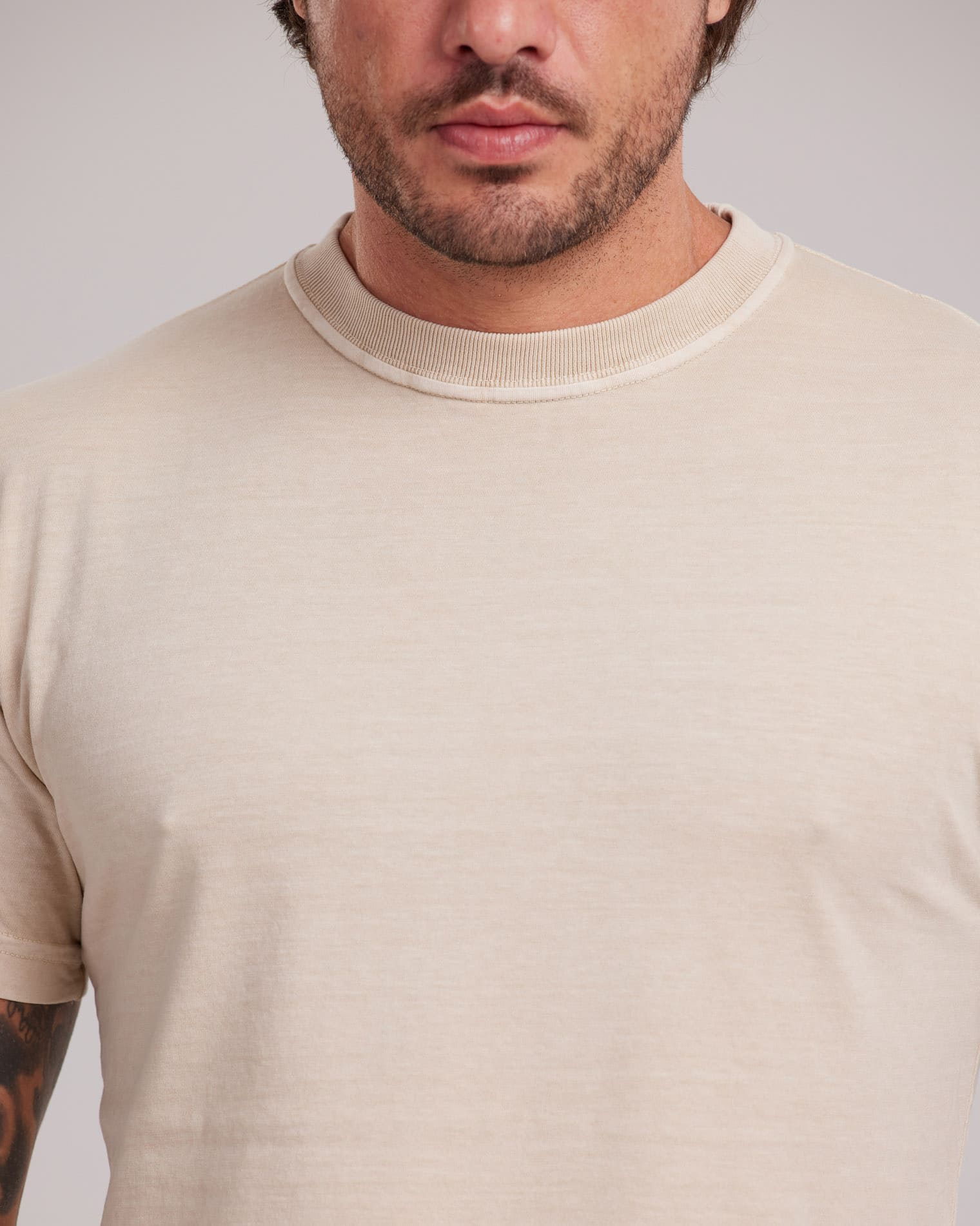 Camiseta Estonada Cores Vibrantes — Lunfe Têxtil — foto 8