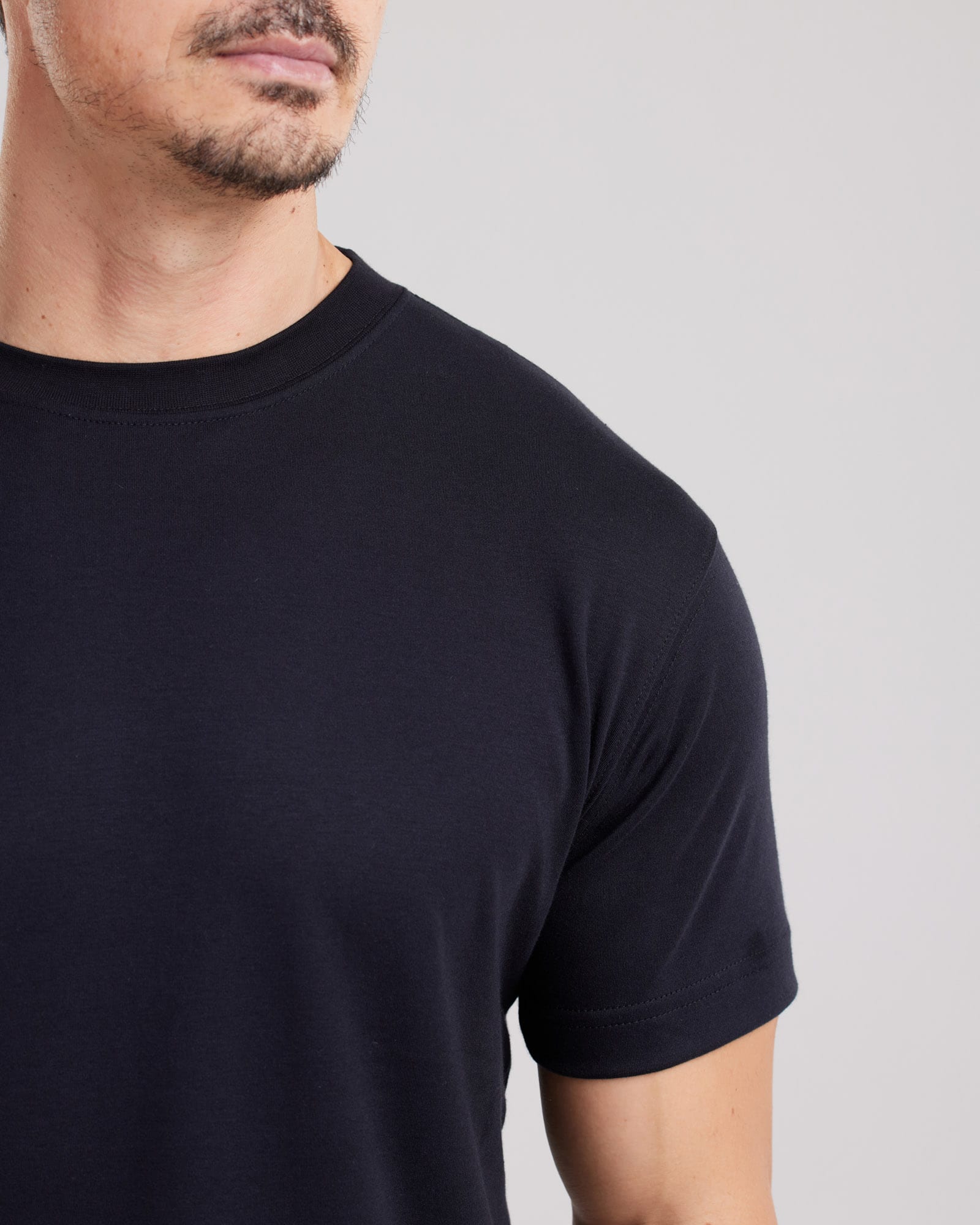 Camiseta Suedine Pima Sensory Regular Fit — Lunfe Têxtil — foto 9