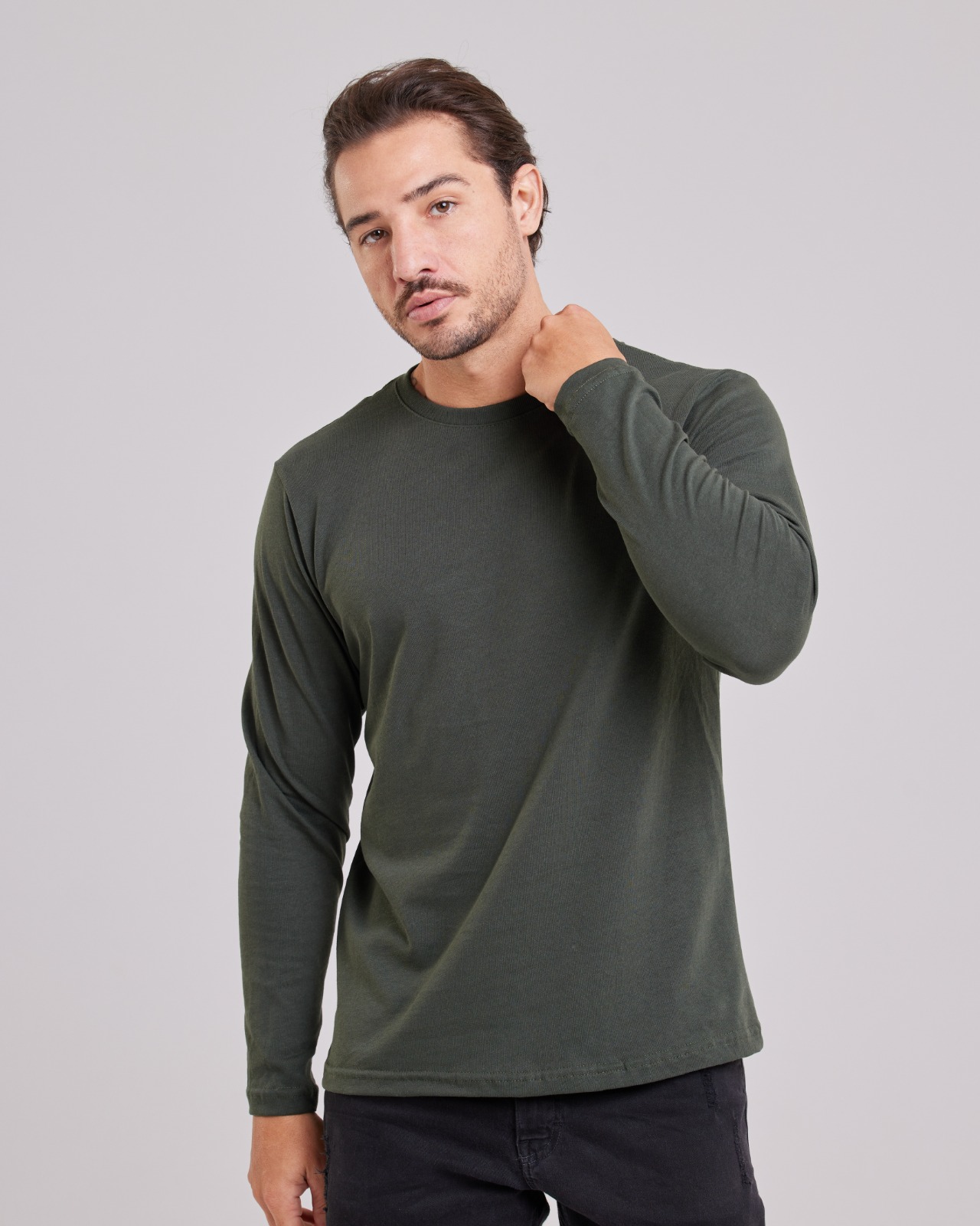 Blusa Manga Longa Básica Verde — Lunfe Têxtil — foto 7