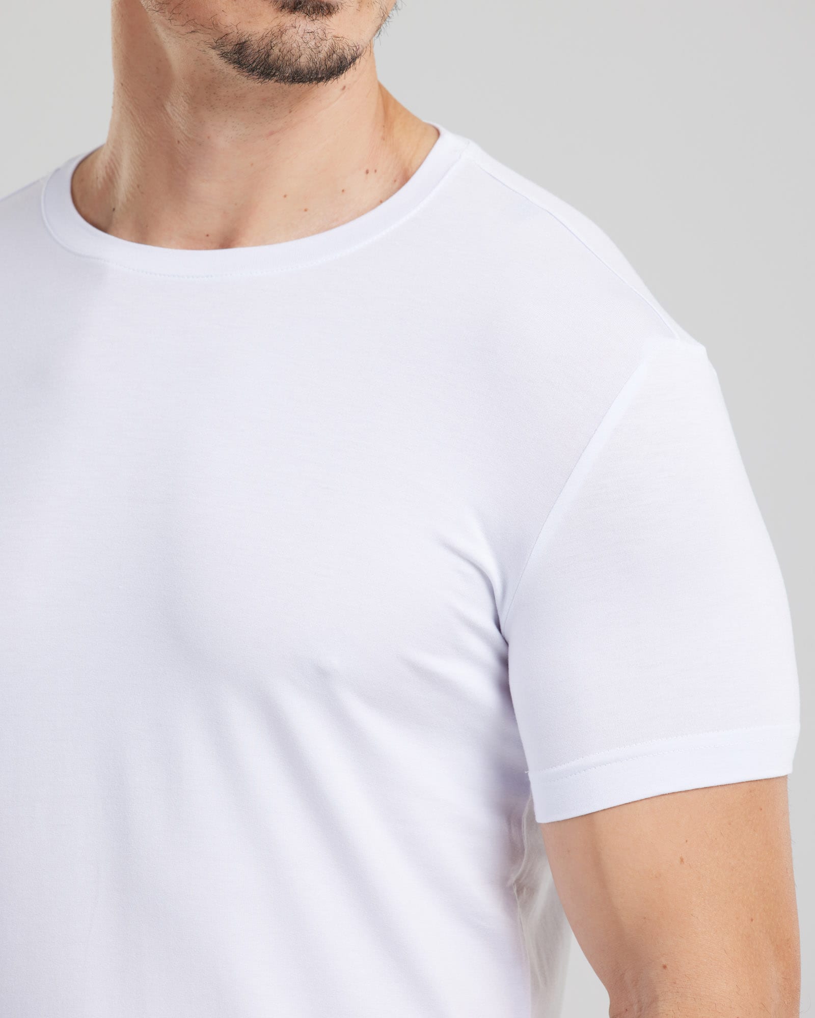 Camiseta Modal Tech Slim Fit — Lunfe Têxtil — foto 8