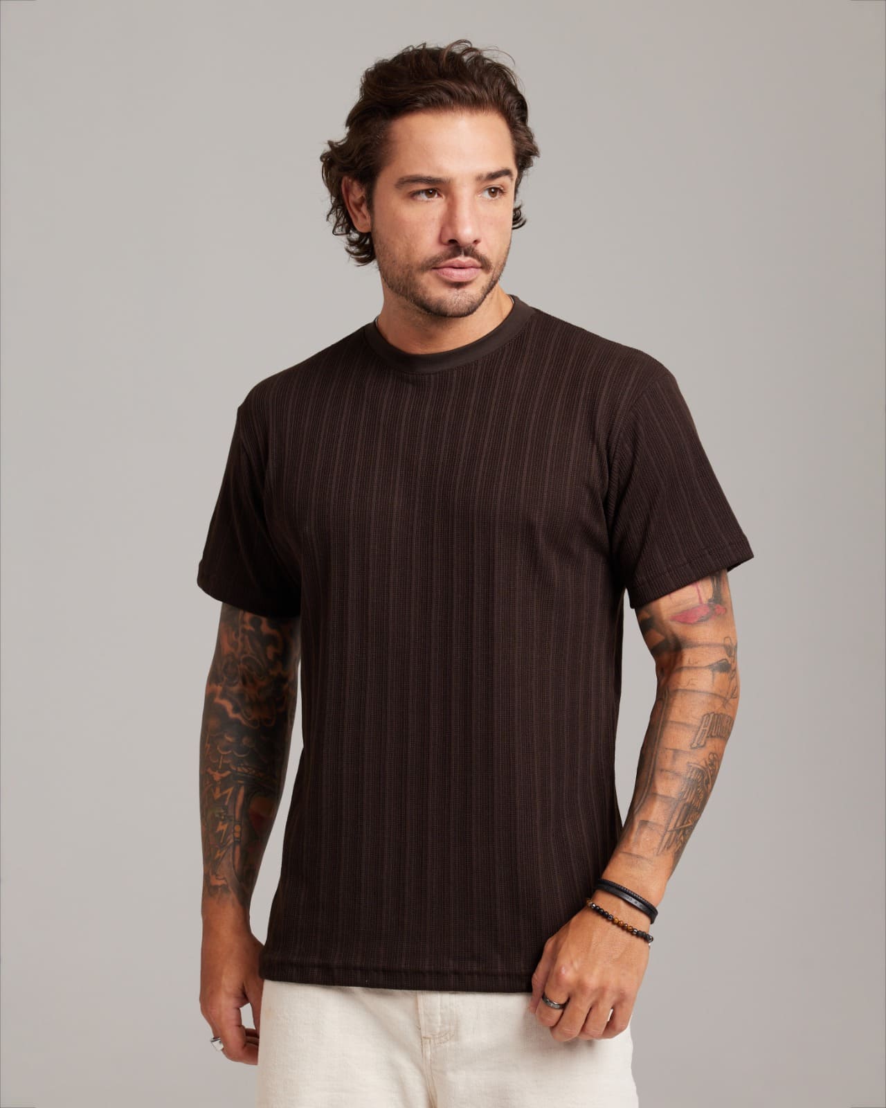 Camiseta Rib Wide Texture Marrom — Lunfe Têxtil — foto 4