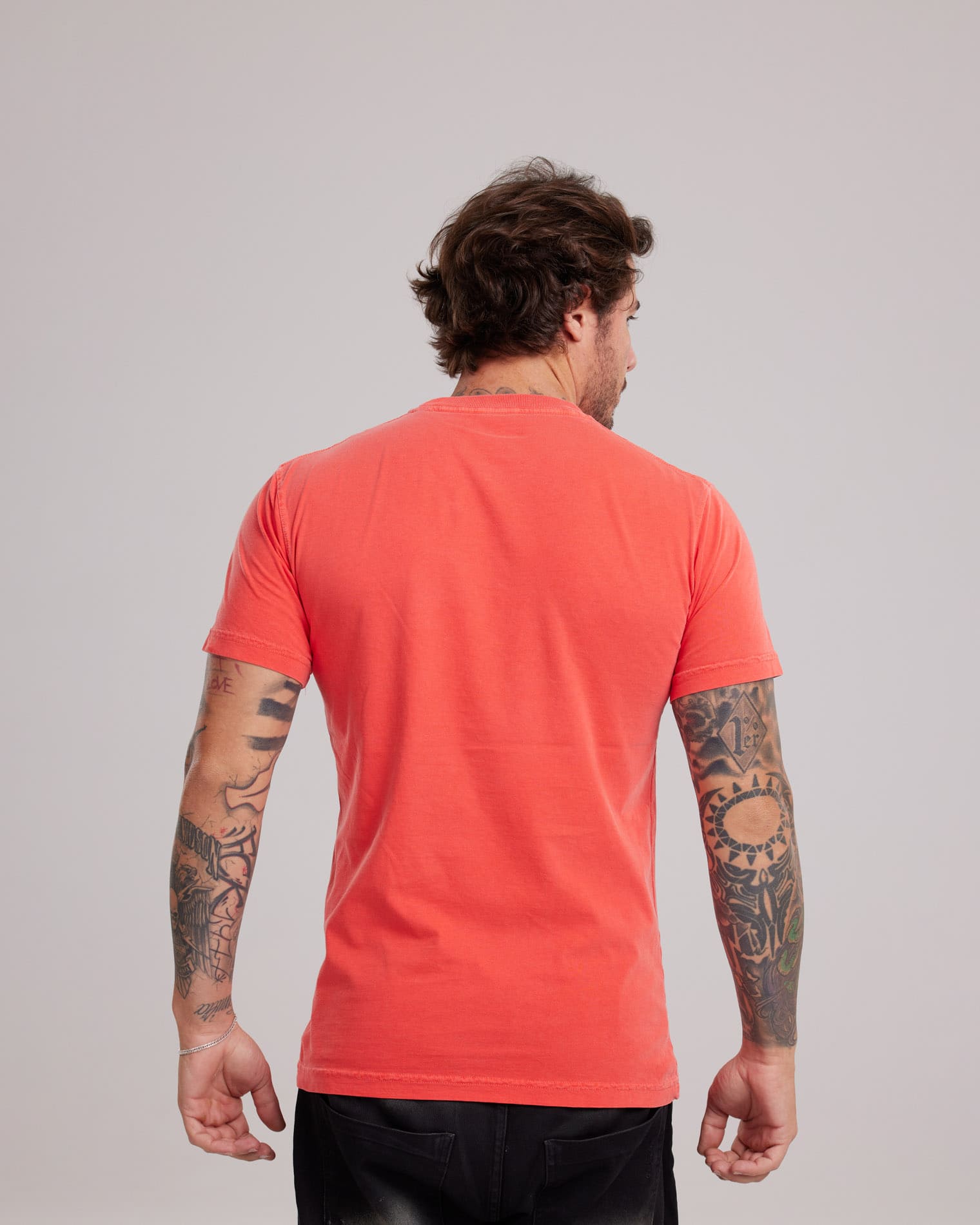 Camiseta Estonada Cores Vibrantes Laranja — Lunfe Têxtil — foto 2